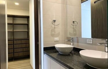 Apartamento en venta sector Santa Barbara en Bogotá