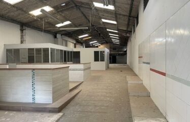 Bodega con Lote en venta en Itagüí, Antioquia