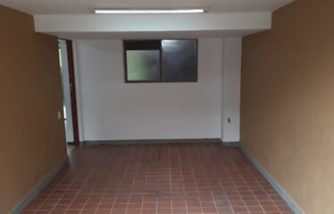 Casa en arriendo en Envigado, Antioquia