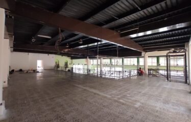 Bodega en venta o arriendo en Envigado, Antioquia