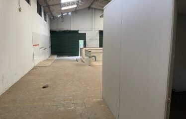 Bodega con Lote en venta en Itagüí, Antioquia