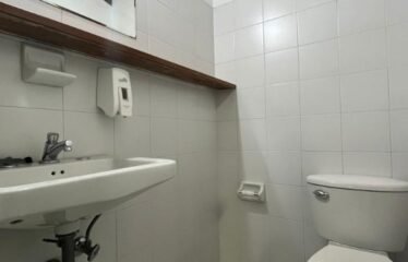 Oficina en venta o arriendo sector El Poblado en Medellín