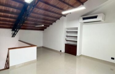 Oficina en venta o arriendo sector El Poblado en Medellín