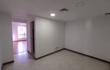 Oficina en arriendo sector El Poblado en Medellín