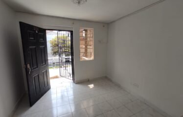 Aparta estudio, La Santa Mónica