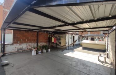 Casa en arriendo, la Floresta Medellín