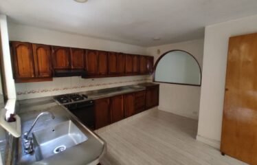 Casa en arriendo, Estadio