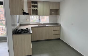 Apartamento en arriendo, Loma de los Bernal
