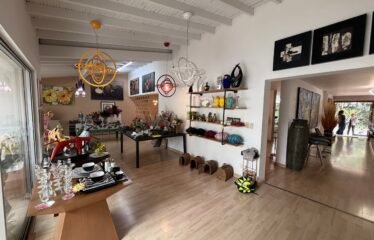 Casa comercial en arriendo, Patio Bonito – El Poblado