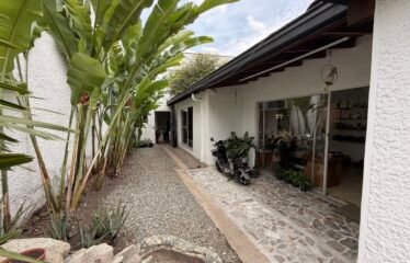 Casa comercial en arriendo, Patio Bonito – El Poblado