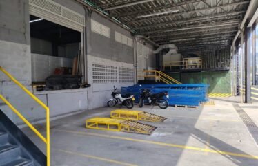 arriendo bodega sabaneta